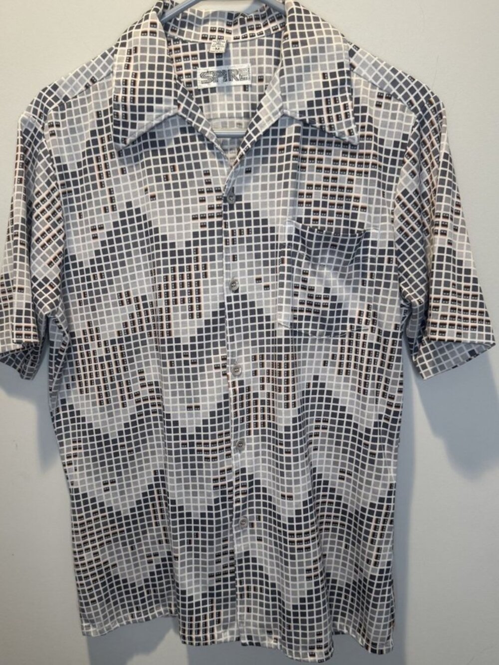 VTG Spire‎ California Stretch Polyester Geometric Pattern Mens Shirt M Disco